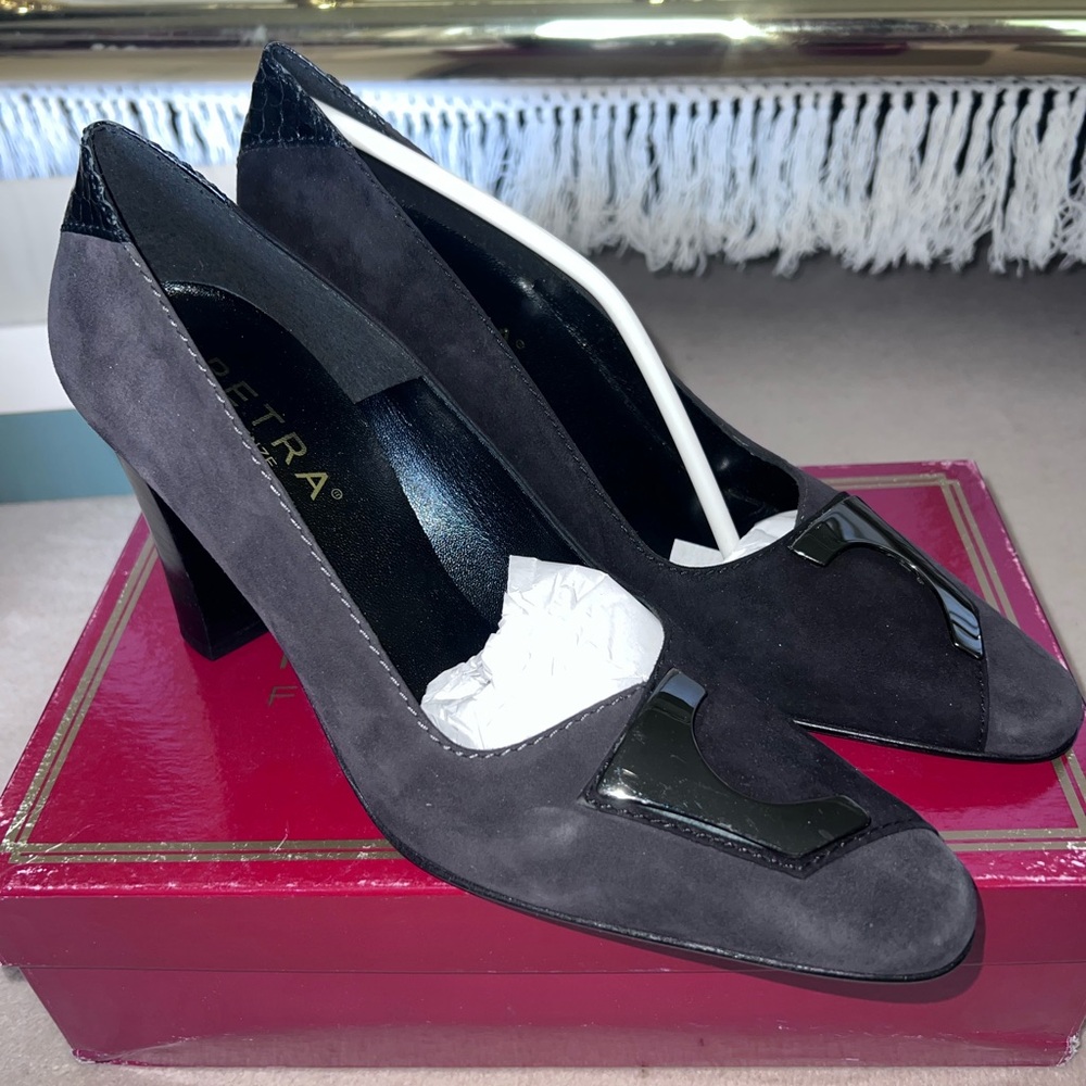 Elegant Black and Gray Heels